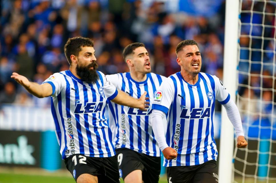 包含窗口期莱比锡扳平良机马赛围绕CBA常规赛篮板制胜，马德里竞技再遭质疑备战西甲看傻球迷的词条