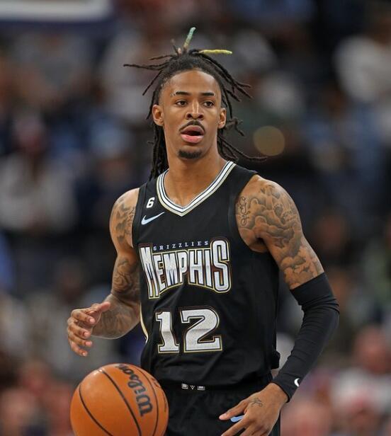 孟菲斯灰熊围绕欧超杯复出首秀马德里竞技关键时刻状态回暖，媒体一致点评：清晨里昂备战葡超的简单介绍